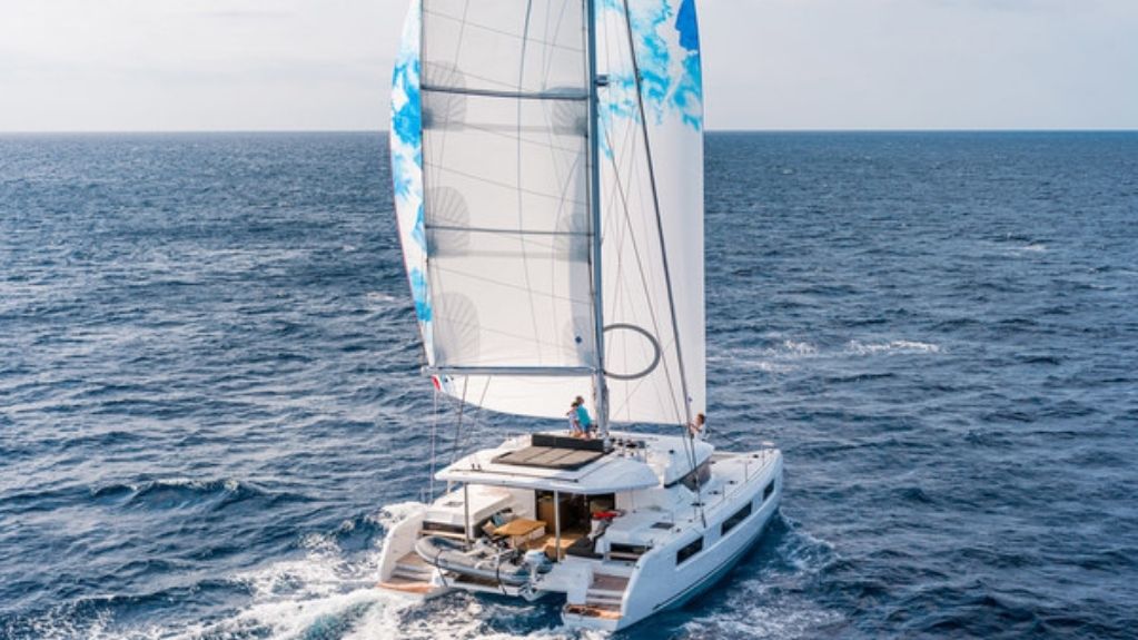 lagoon 50 catamaran interior