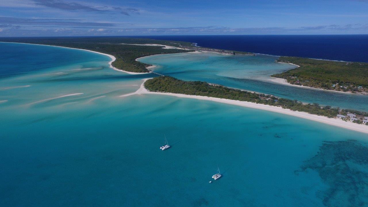 docking a catamaran single handed