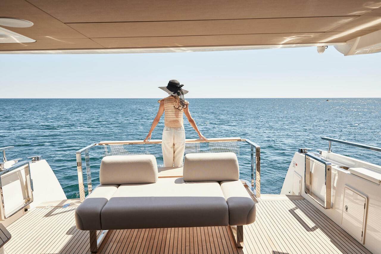 19 Prestige x60 - TMG Yachts