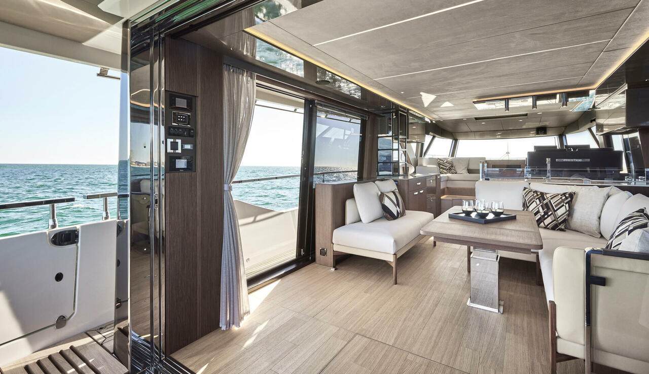 Prestige x60 - TMG Yachts