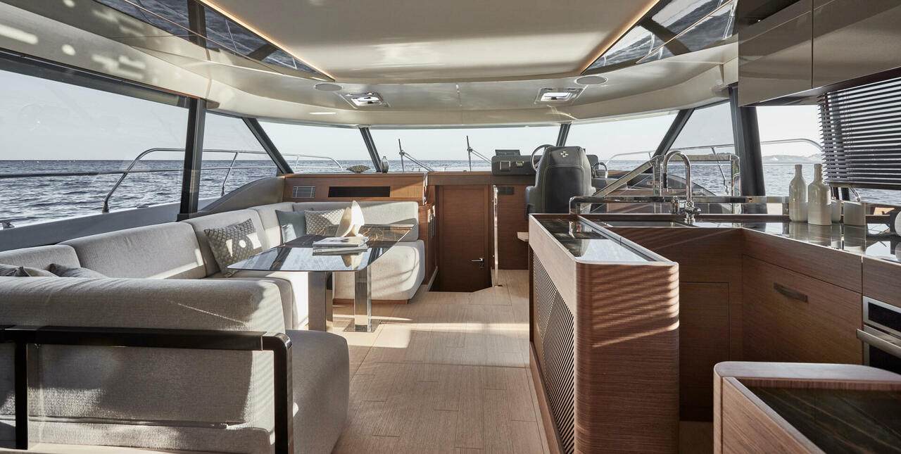 Prestige M48 - TMG Yachts