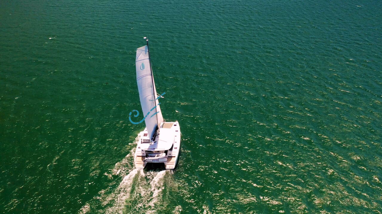 How to Trim Upwind Lagoon Catamaran Sailing Tips