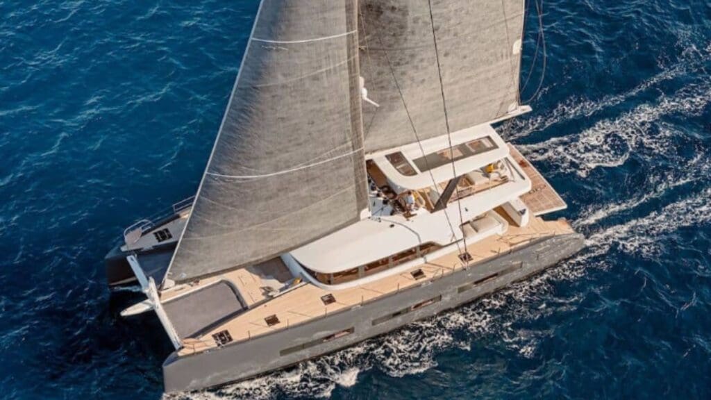 catamaran 7