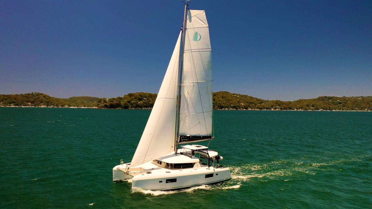 How to Trim Upwind Lagoon Catamaran Sailing Tips