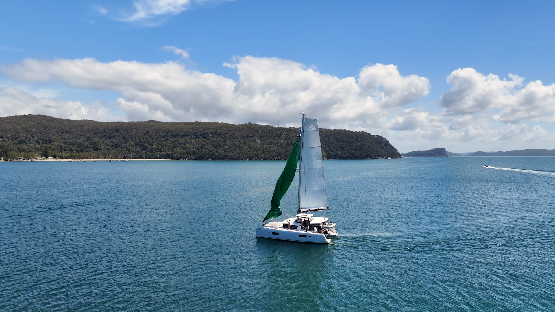 Lagoon Catamaran How to use the electric winch