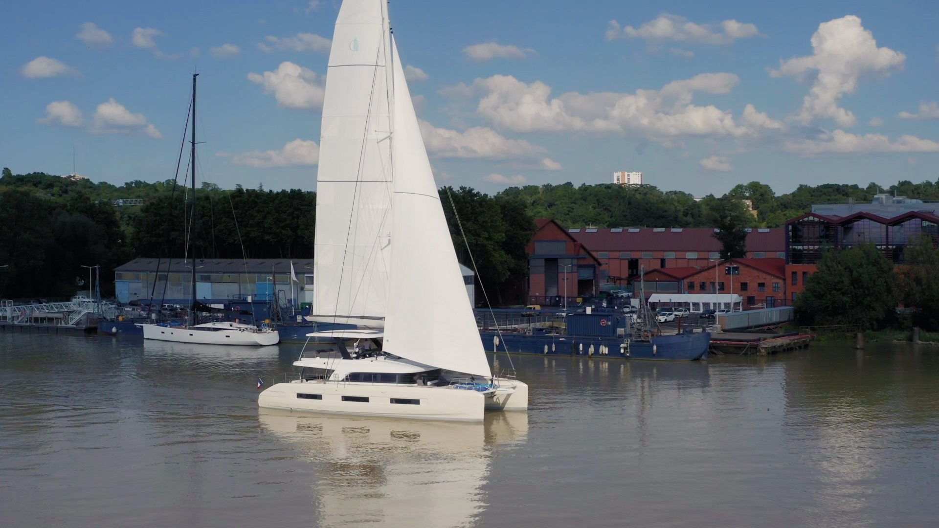 Lagoon 55 - TMG Yachts Previously The Multihull Group