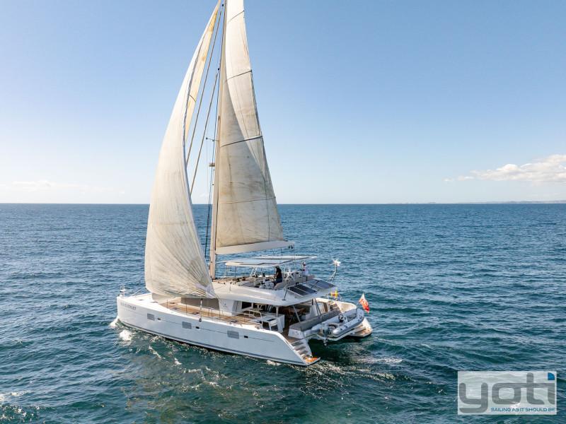 Lagoon 620 – Bluestreet