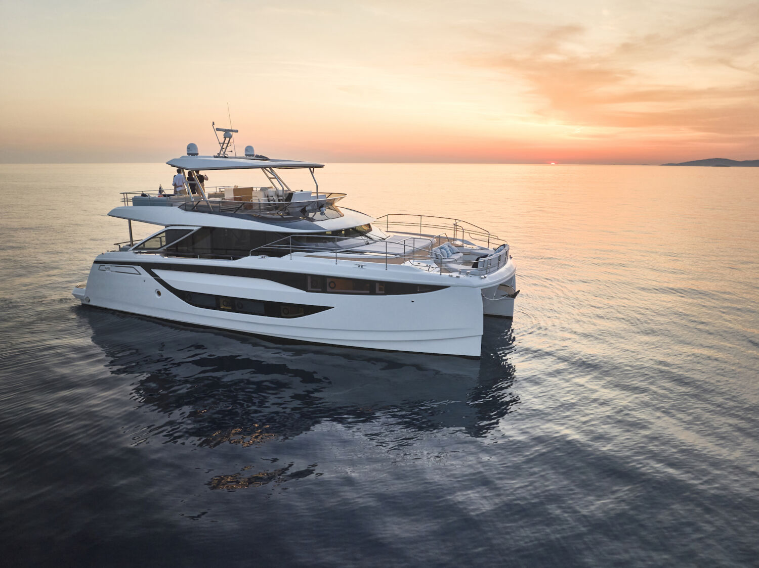PRESTIGE M8 YACHTS AUSTRALIA