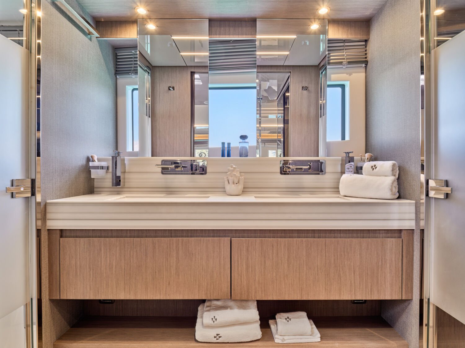 Yachts Australia TMG Prestige m8