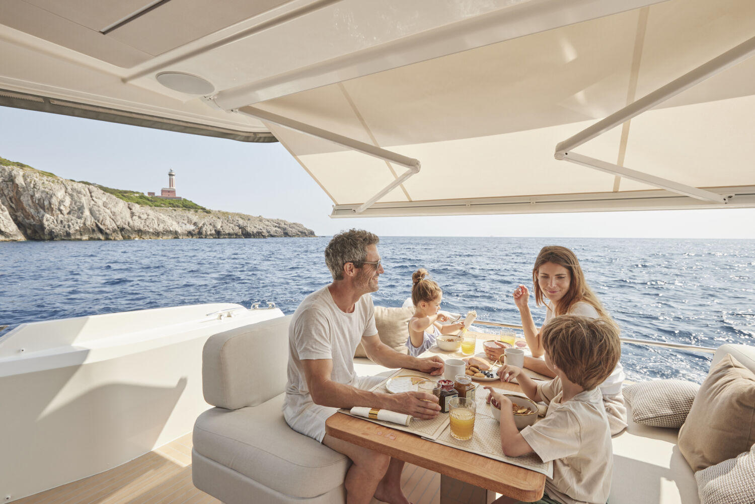 PRESTIGE f4 YACHTS AUSTRALIA TMG