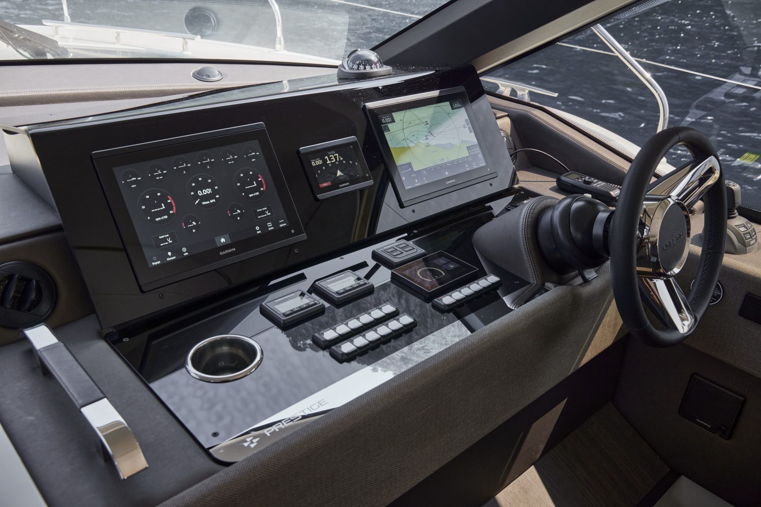 PRESTIGE f4 AUSTRALIA TMG YACHTS