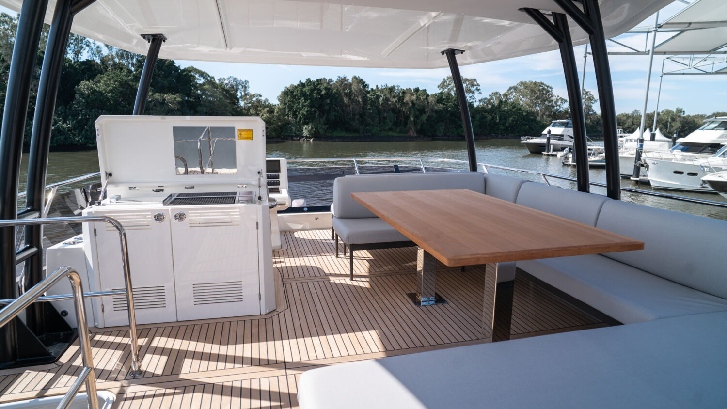 PRESTIGE M48 for sale australia upper flybridge