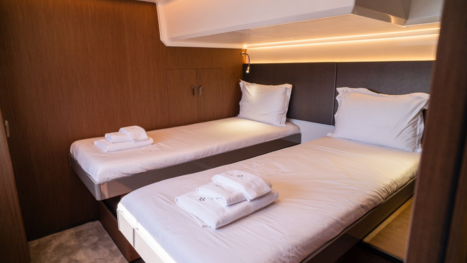 prestige m48 for sale twin cabin